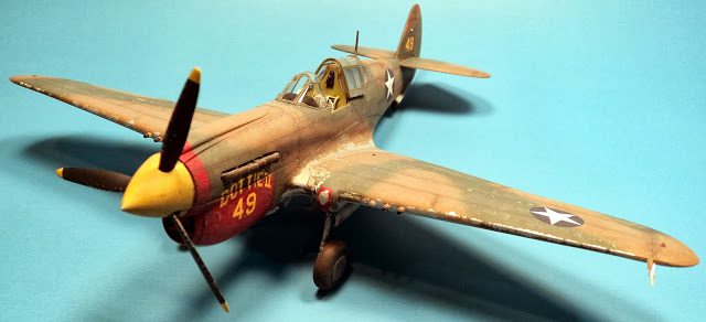 AMT 1/48 P-40E